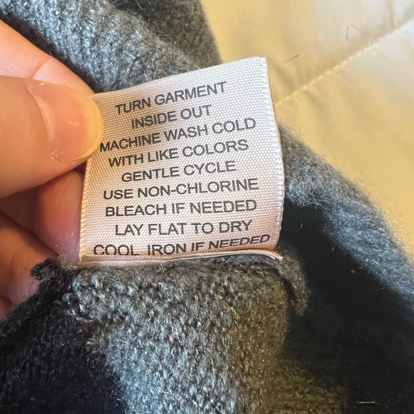 NEW Philosophy Color Block Stripe Sweater Size XS - Picture 4 of 6